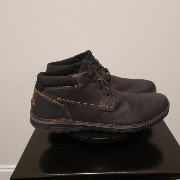 rockport chukka boots black